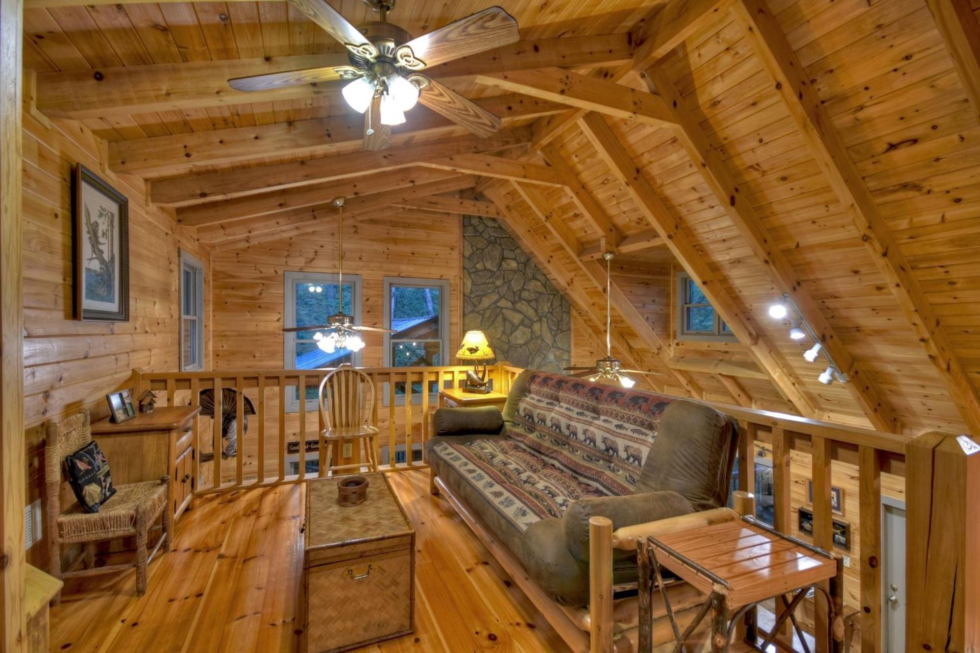 K6 Lodge Gather Around The Firepit Soak In The Hot Tub And Splash In The Creek Blue Ridge Exterior foto