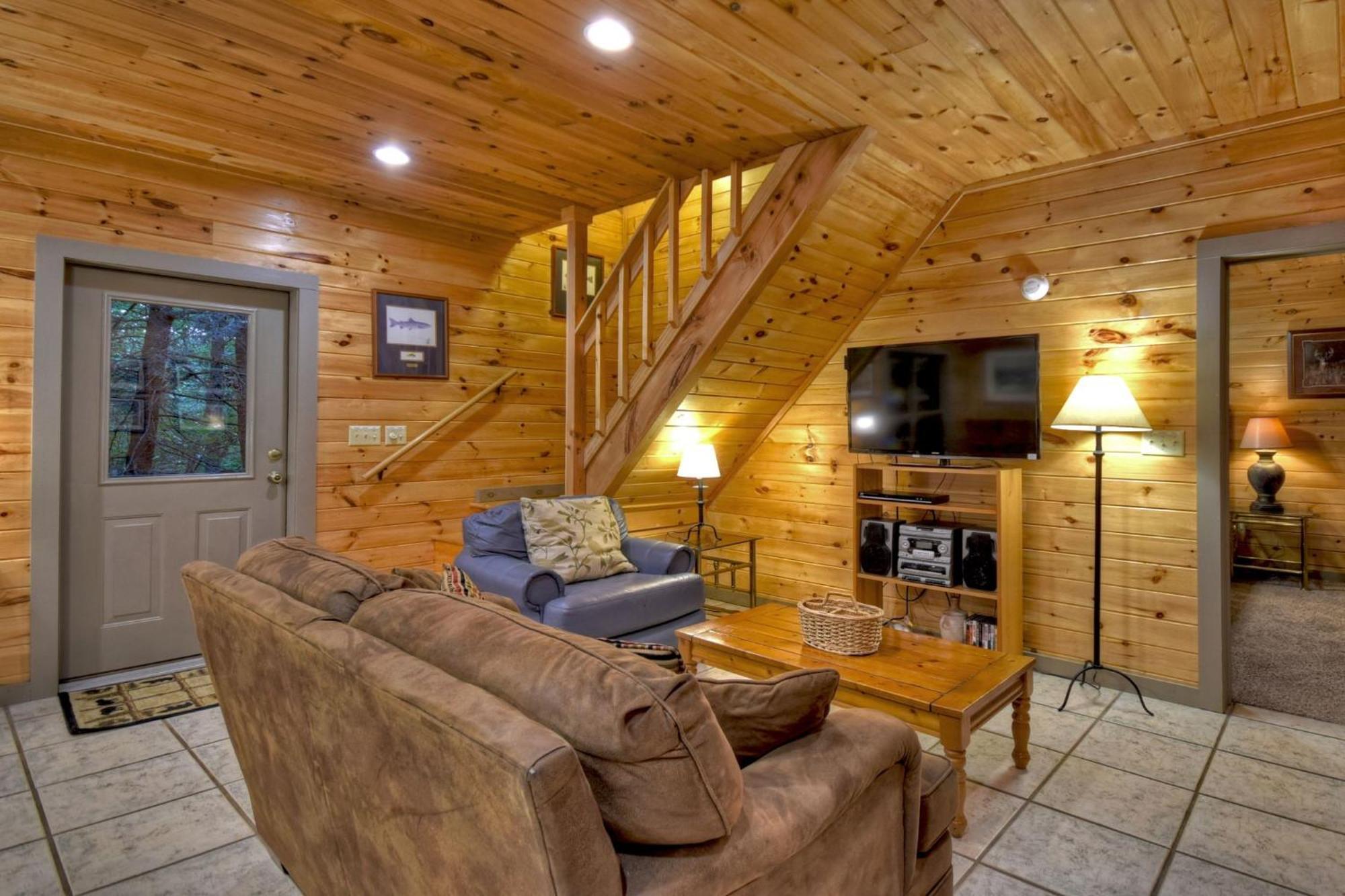 K6 Lodge Gather Around The Firepit Soak In The Hot Tub And Splash In The Creek Blue Ridge Exterior foto